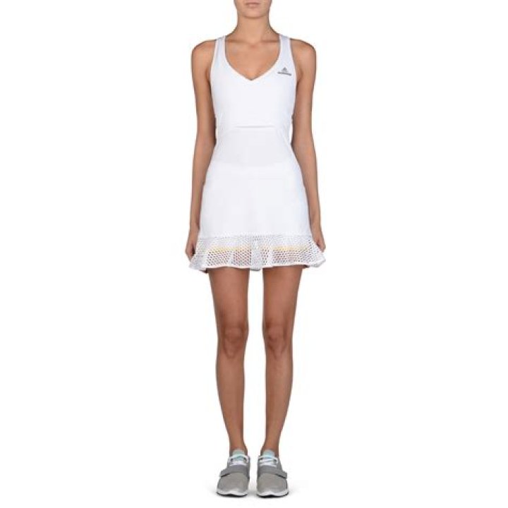 Why do you wear white to play tennis?
